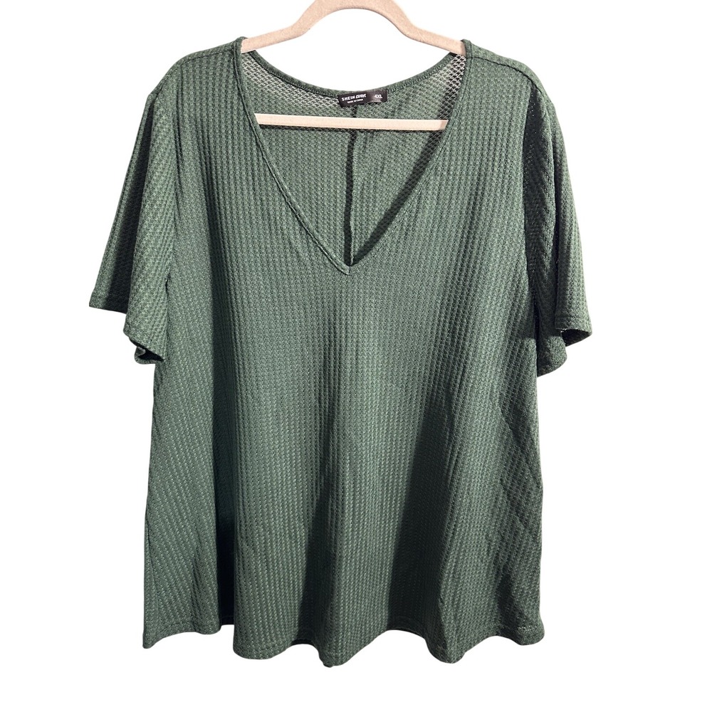 SHEIN Curve Women's 4XL‎ Green V-Neck Semi Sheer Short Sleeve Blouse | SKU 0546